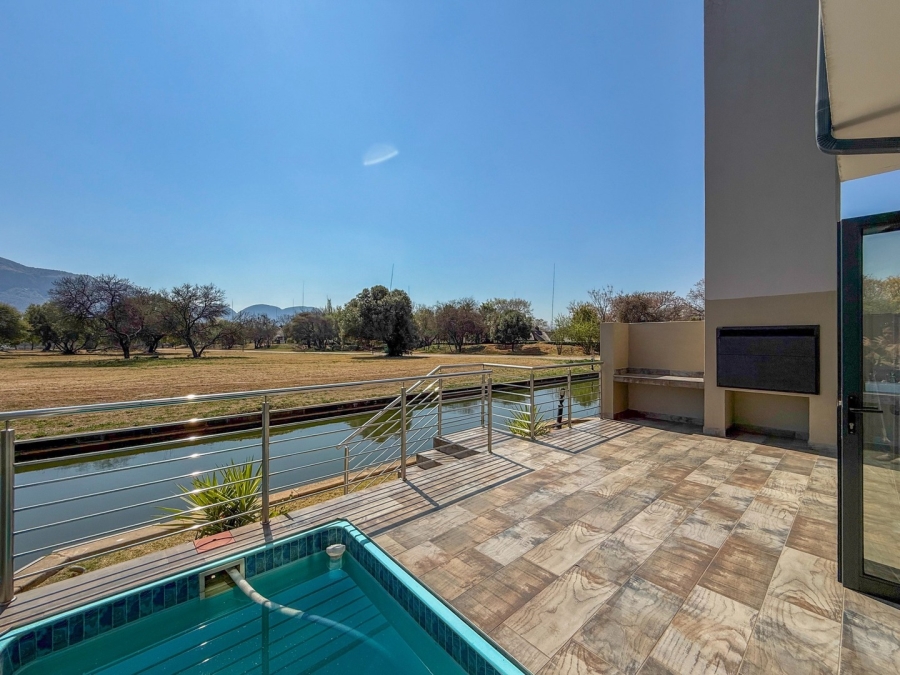 3 Bedroom Property for Sale in The Islands Estates North West